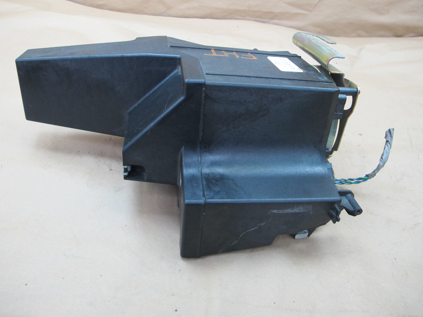 2003-2007 Hummer H2 Bose Subwoofer Box 15177436