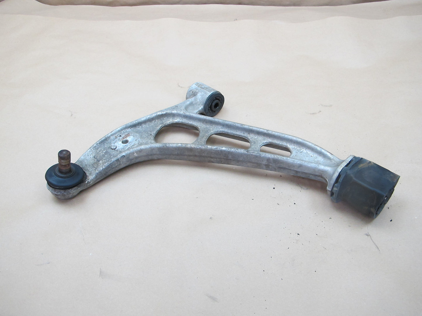 89-91 Mazda RX7 Set of 2 Front Left & Right Lower Control Arm OEM