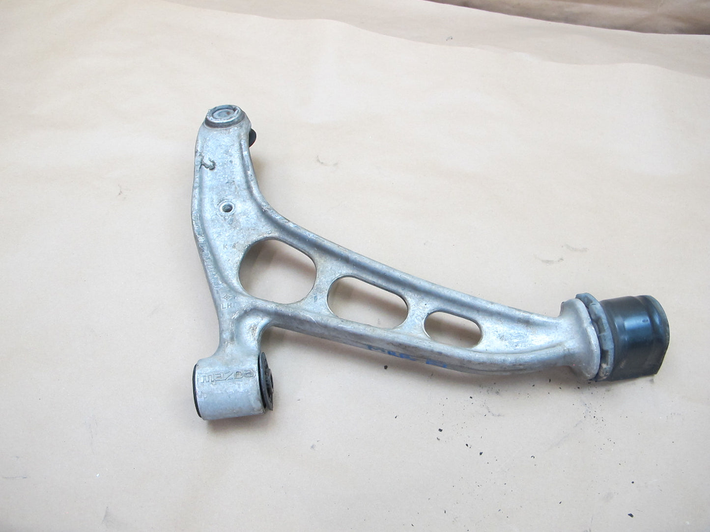 89-91 Mazda RX7 Set of 2 Front Left & Right Lower Control Arm OEM