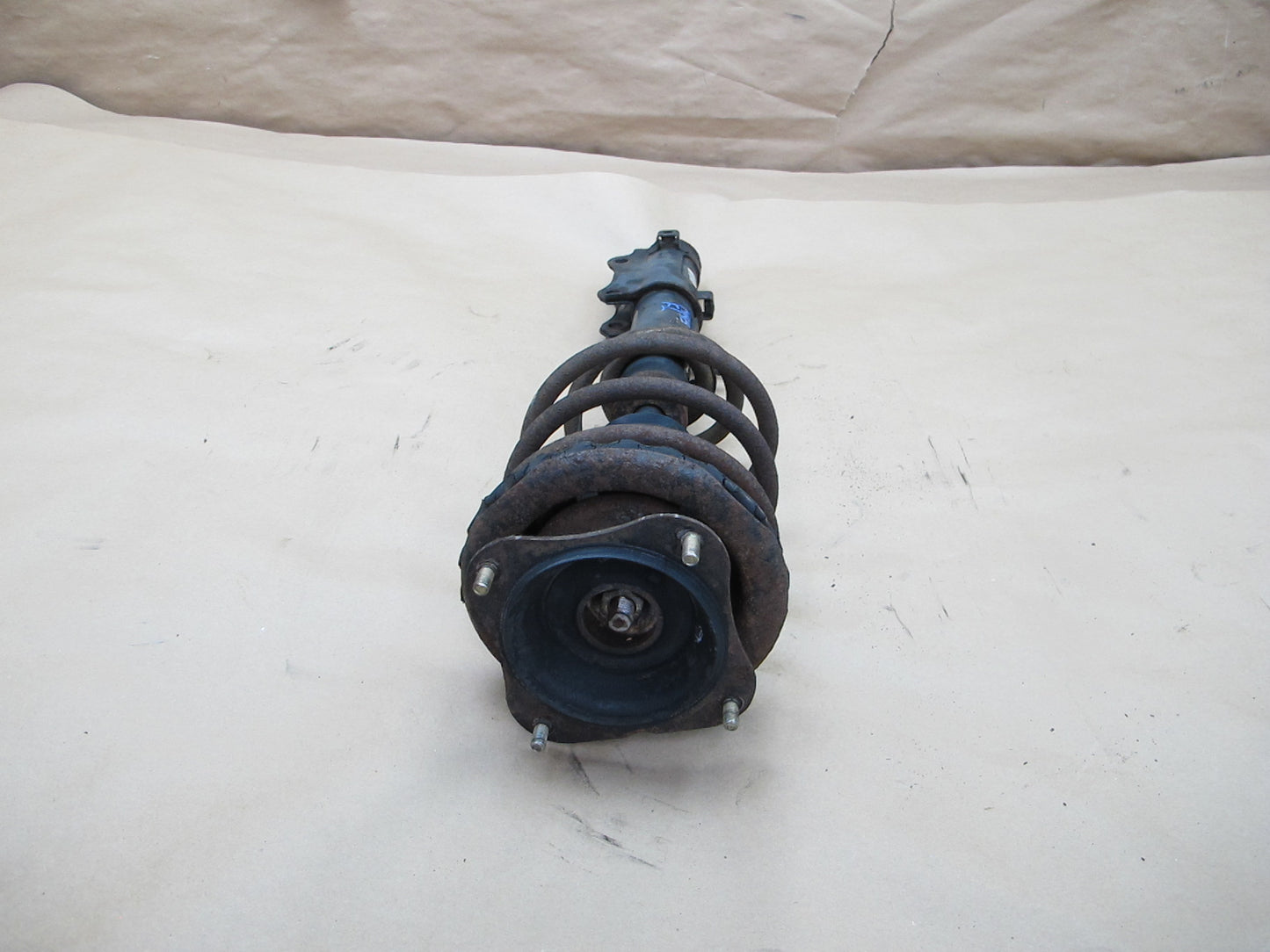 86-91 Mazda RX7 Set of 2 Front Left & Right Strut Shock Absorber OEM
