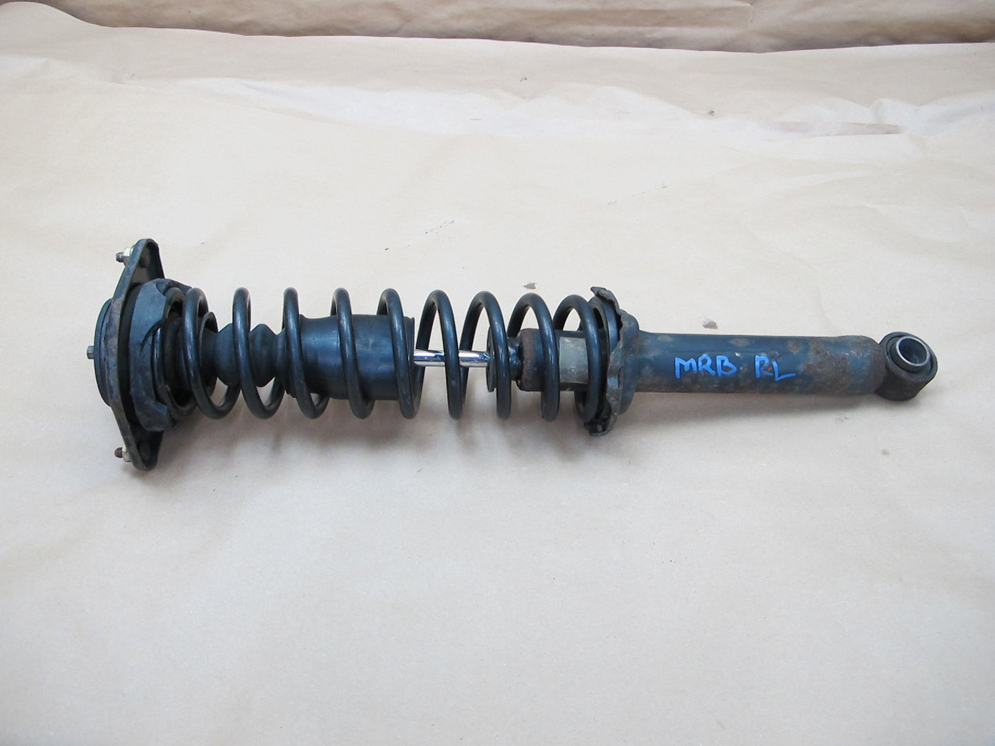 89-91 Mazda RX7 Convertible Set of 2 Rear Left Right Strut Shock Absorber OEM