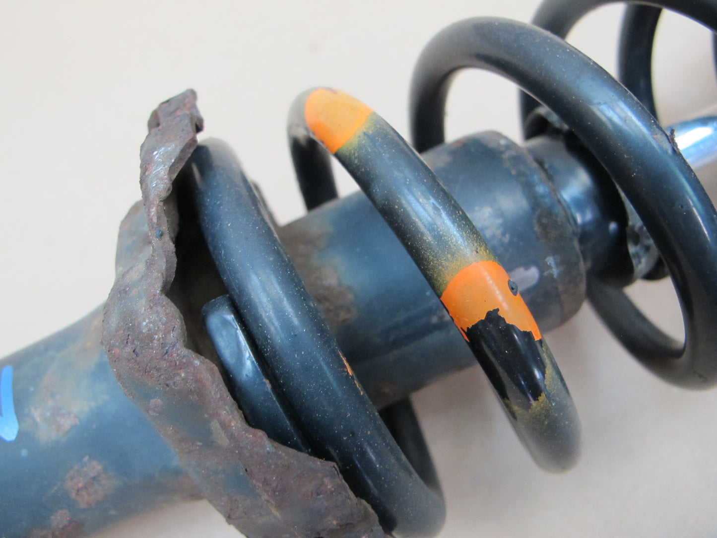 89-91 Mazda RX7 Convertible Set of 2 Rear Left Right Strut Shock Absorber OEM
