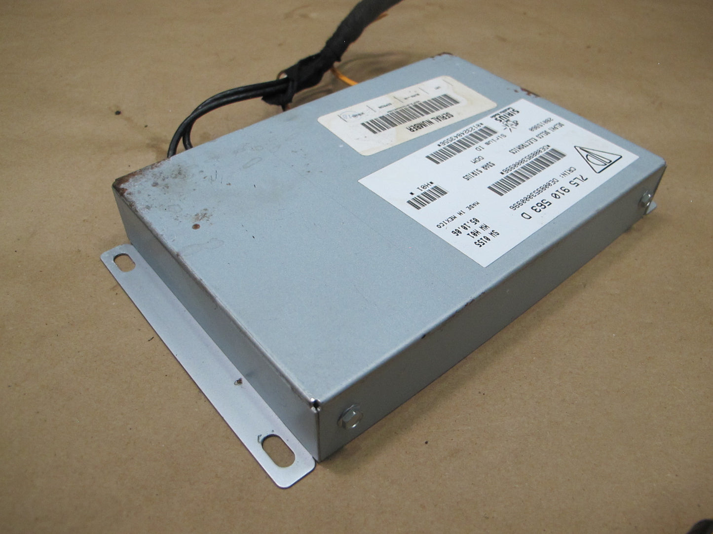 2003-2006 Porsche Cayenne 955 Sirius Satellite Radio Receiver 7L5910563D