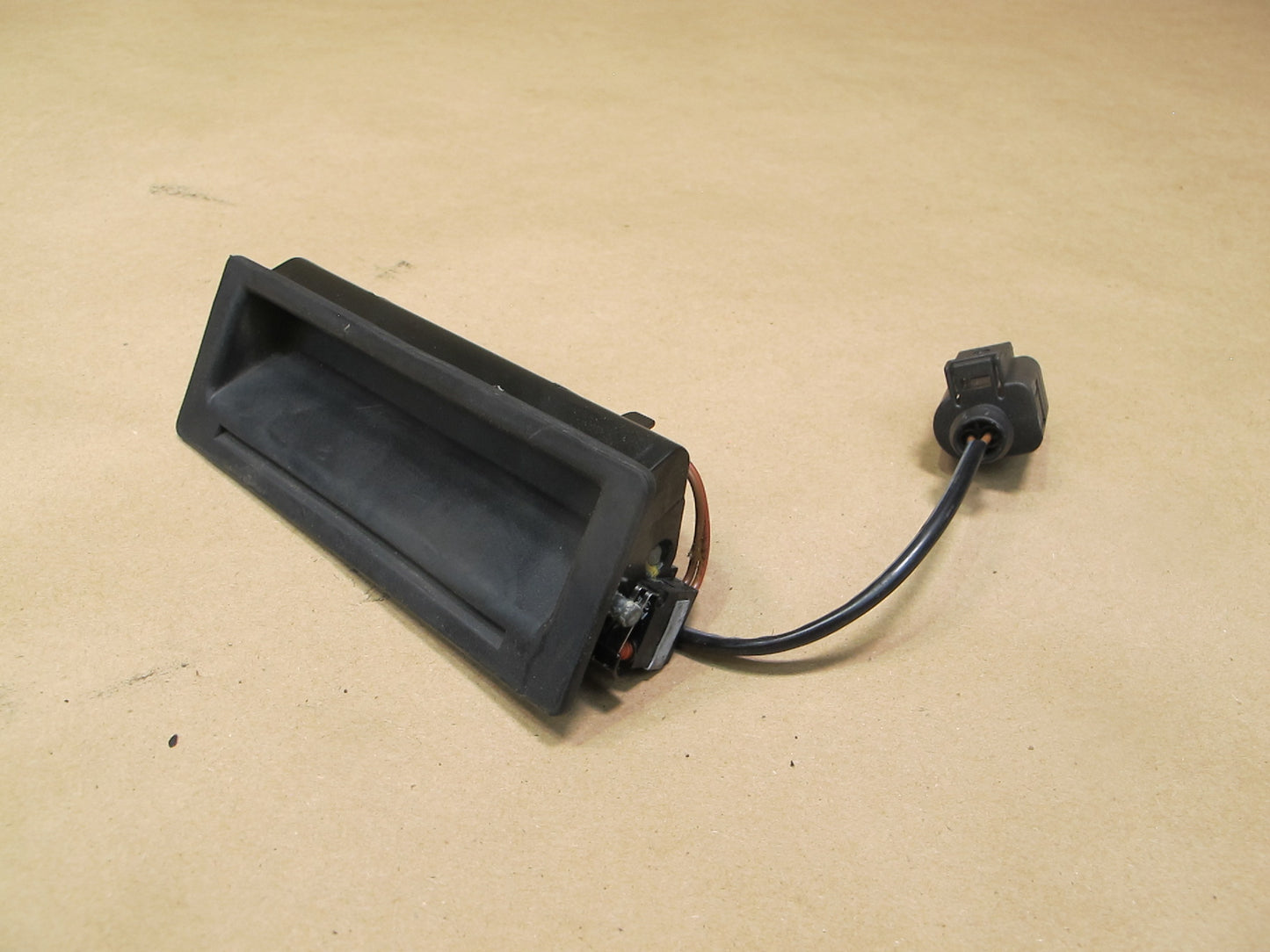 2003-2010 Porsche Cayenne 955 Rear Trunk Tailgate Handle Switch 1J0827566F