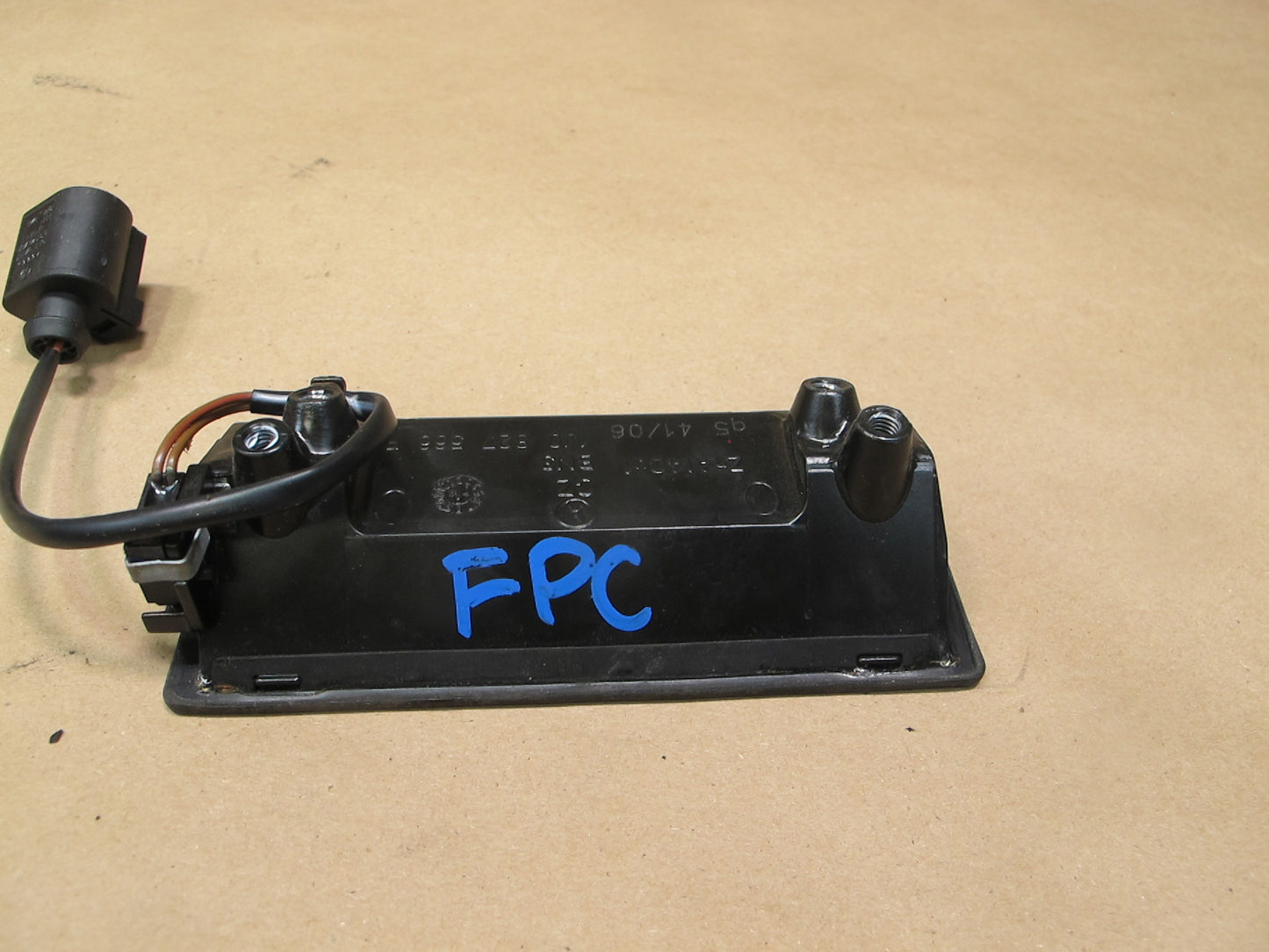 2003-2010 Porsche Cayenne 955 Rear Trunk Tailgate Handle Switch 1J0827566F