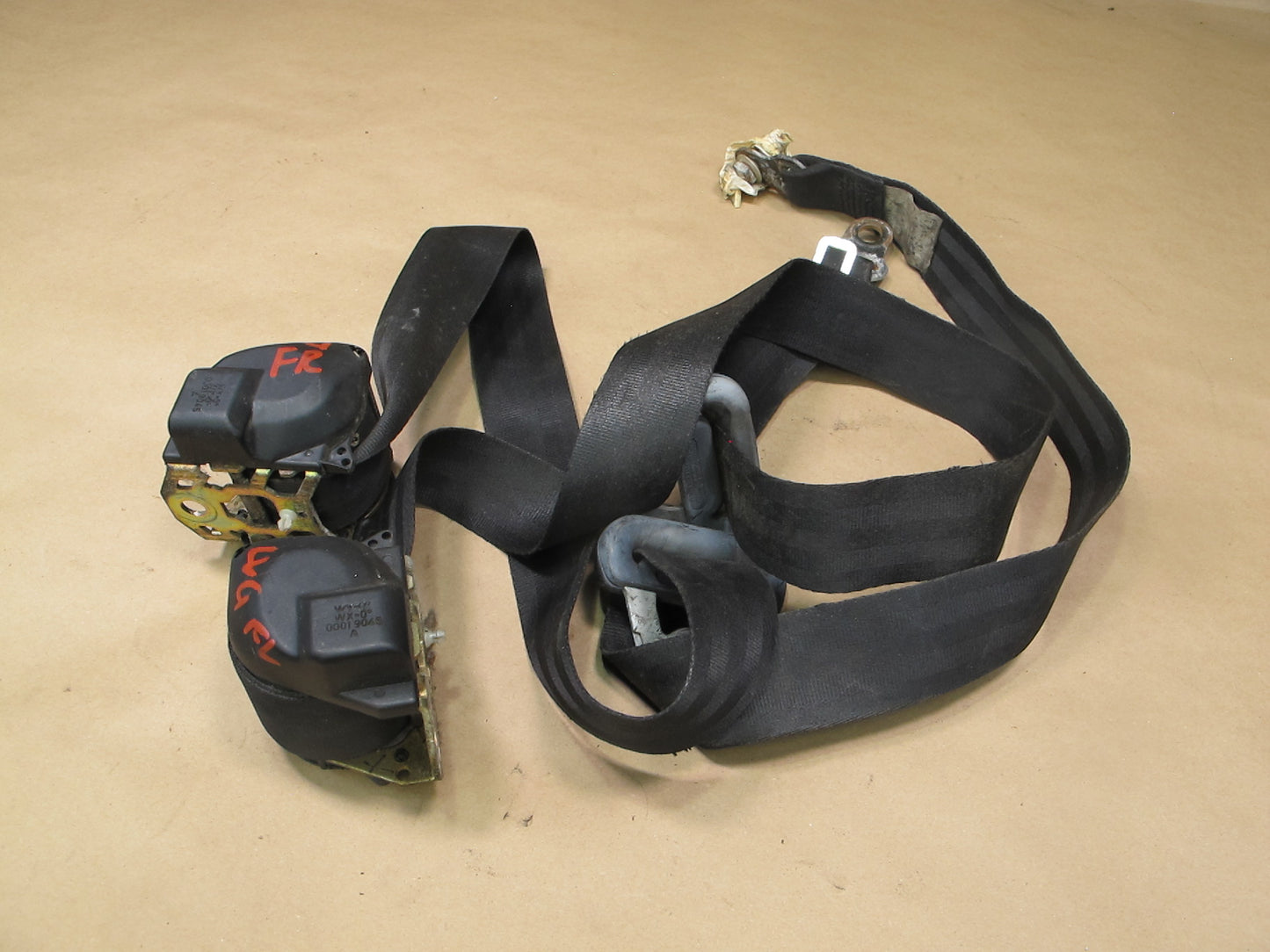 85-93 VW GOLF MK1 CABRIOLET FRONT RIGHT & LEFT SIDE SEATBELT RETRACTOR SET OEM