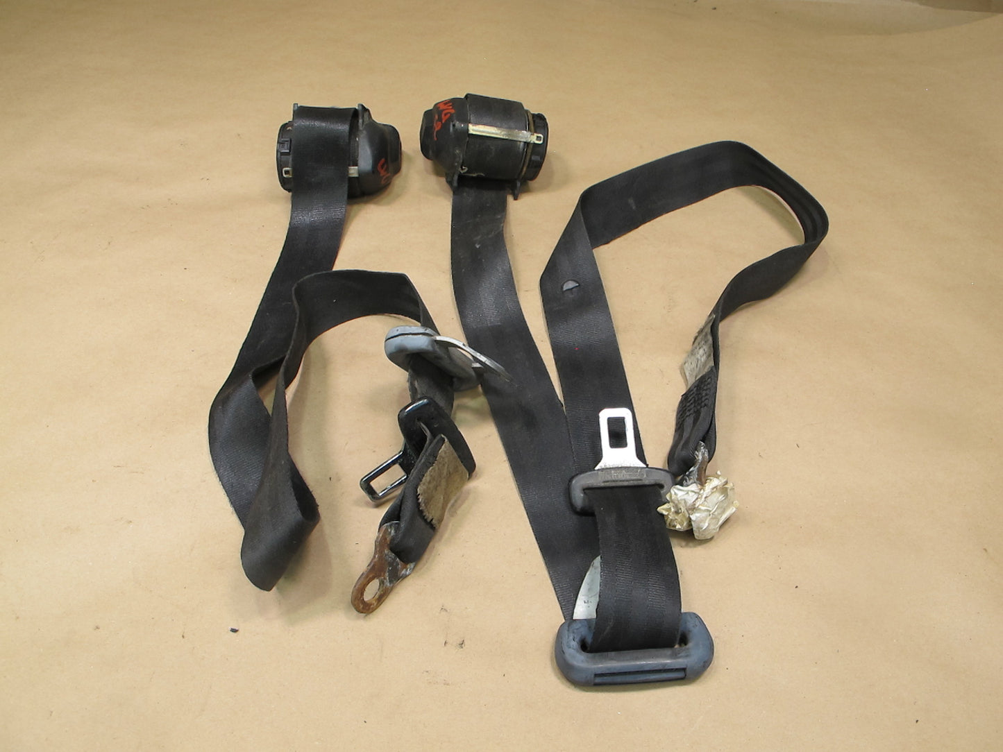 85-93 VW GOLF MK1 CABRIOLET FRONT RIGHT & LEFT SIDE SEATBELT RETRACTOR SET OEM