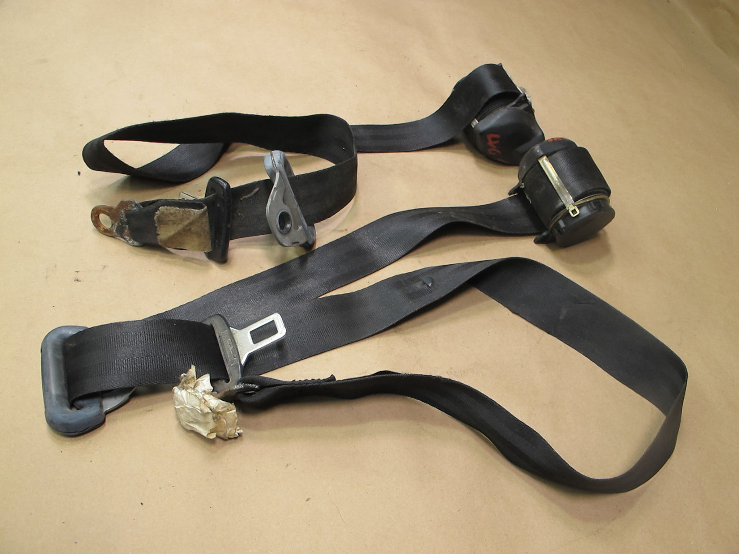 85-93 VW GOLF MK1 CABRIOLET FRONT RIGHT & LEFT SIDE SEATBELT RETRACTOR SET OEM