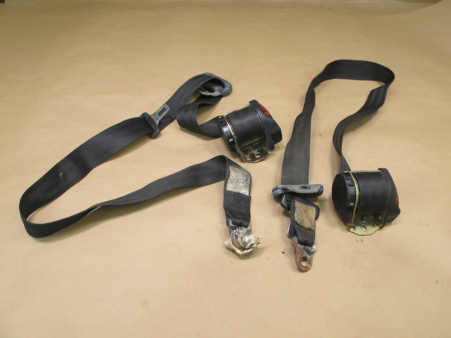 85-93 VW GOLF MK1 CABRIOLET FRONT RIGHT & LEFT SIDE SEATBELT RETRACTOR SET OEM