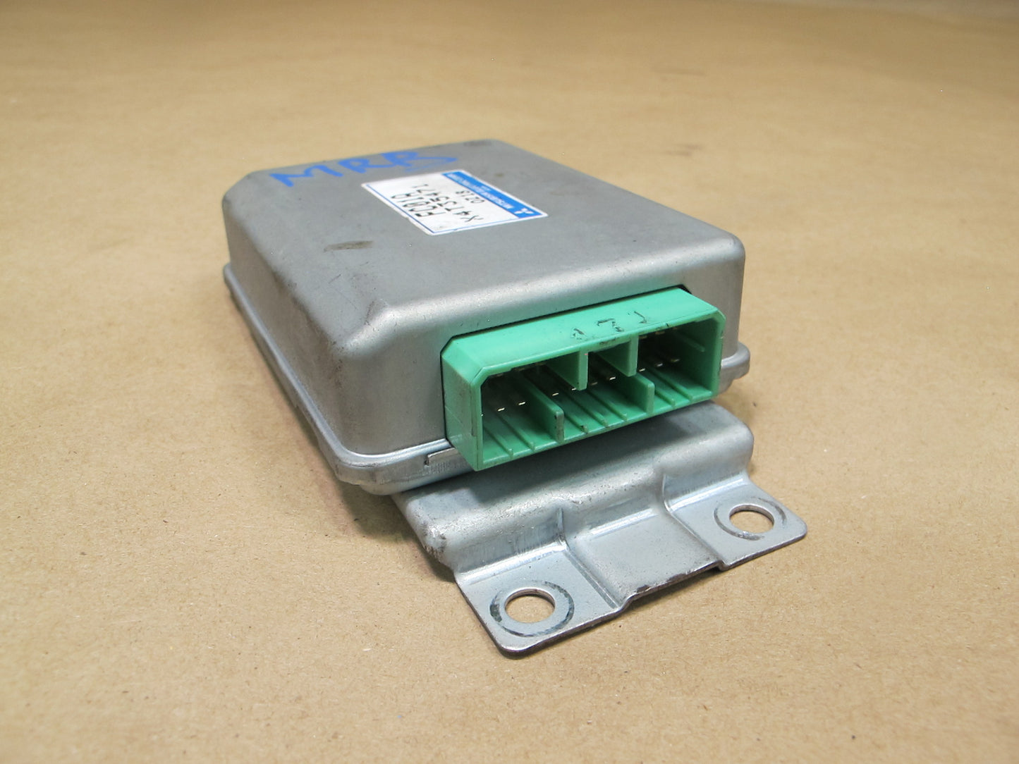 89-91 Mazda RX7 NON Turbo Cruise Control Control Module Unit X4T35471 OEM