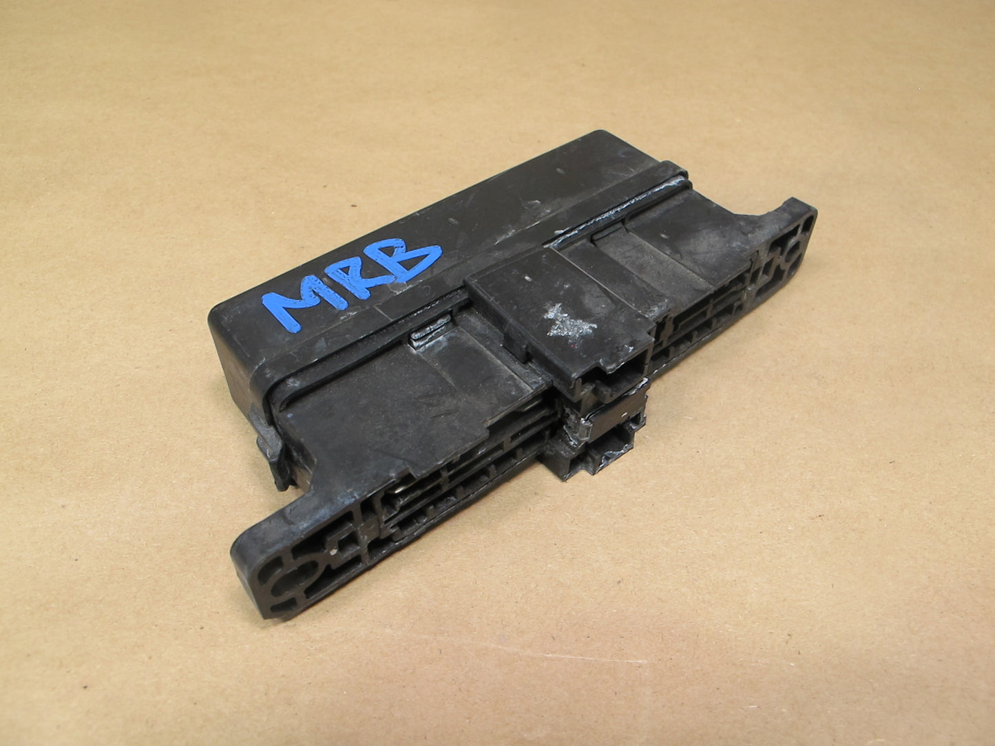 88-91 Mazda RX7 NON Turbo Engine Main Relay Fuse Box OEM