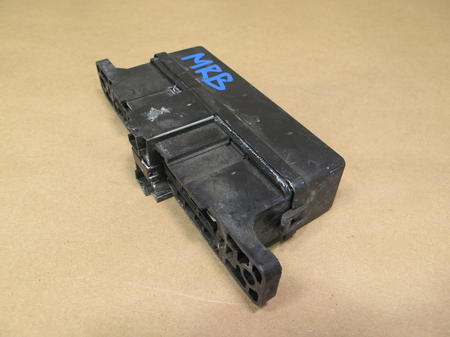 88-91 Mazda RX7 NON Turbo Engine Main Relay Fuse Box OEM