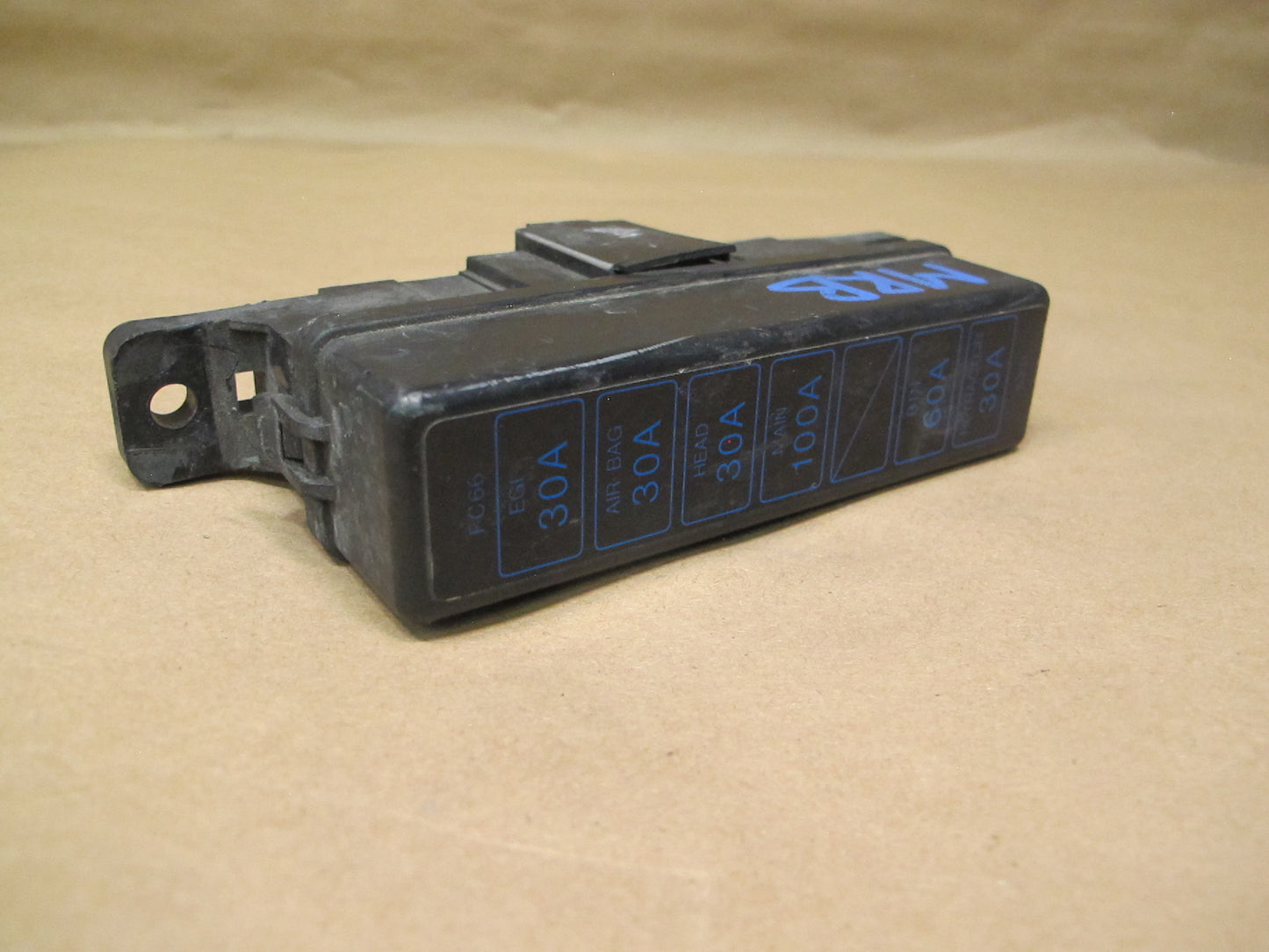 88-91 Mazda RX7 NON Turbo Engine Main Relay Fuse Box OEM