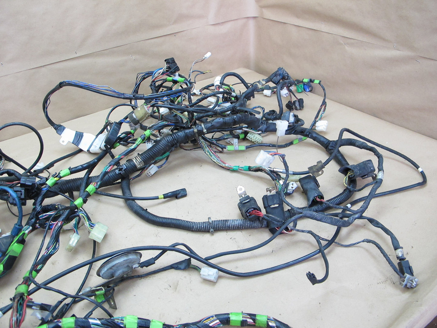 1991 Mazda RX7 Convertible NA A/T Engine Bay Body Wire Harness w Fuse Box OEM