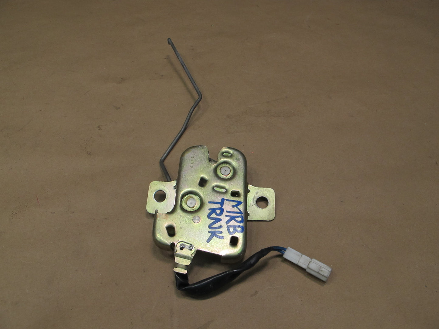 88-91 Mazda RX7 Convertible Rear Trunk Lock Latch Actuator OEM