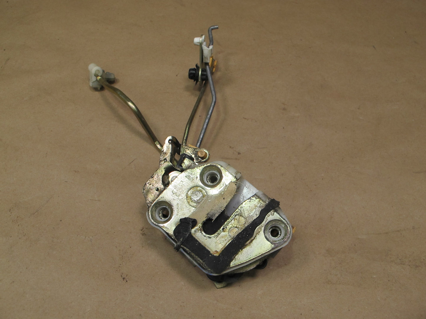 88-91 Mazda RX7 Convertible Right Door Lock Latch Actuator OEM
