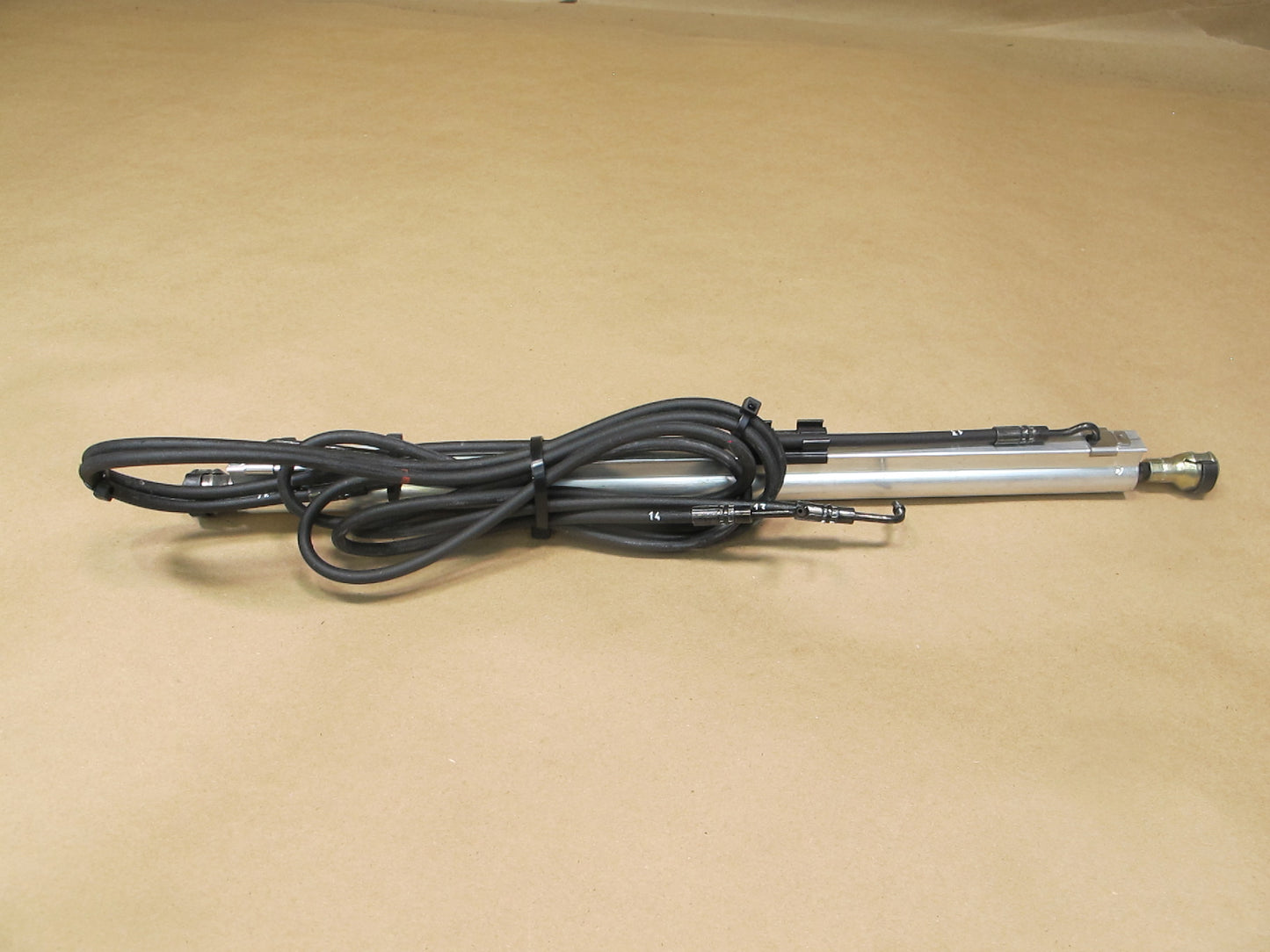 06-10 BMW E64 Convertible Rear Right Folding TOP Roof Hydraulic Cylinder OEM