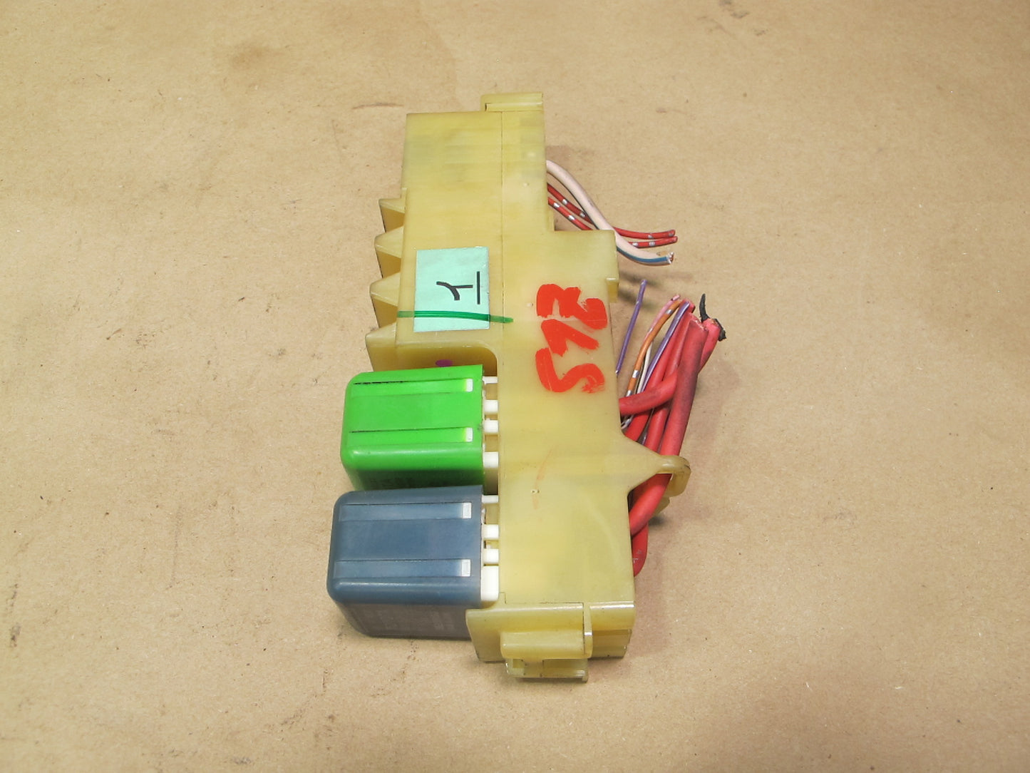 95-00 Lexus UCF20L LS400 ABS Fuse Relay Box Module OEM