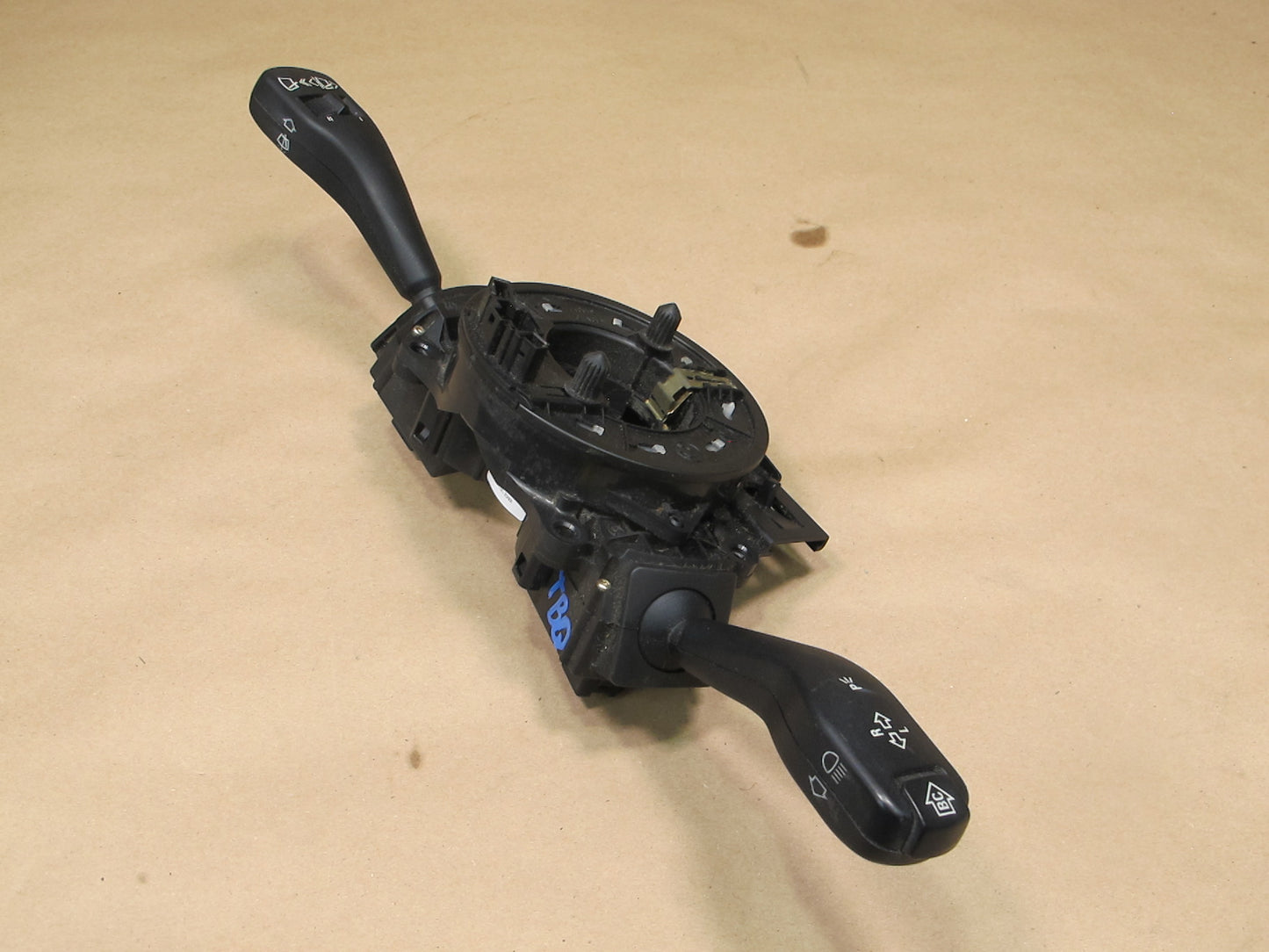 01-06 BMW E46 CONVERTIBLE STEERING COLUMN MULTI SWITCH CLOCK SPRING 8376443 OEM