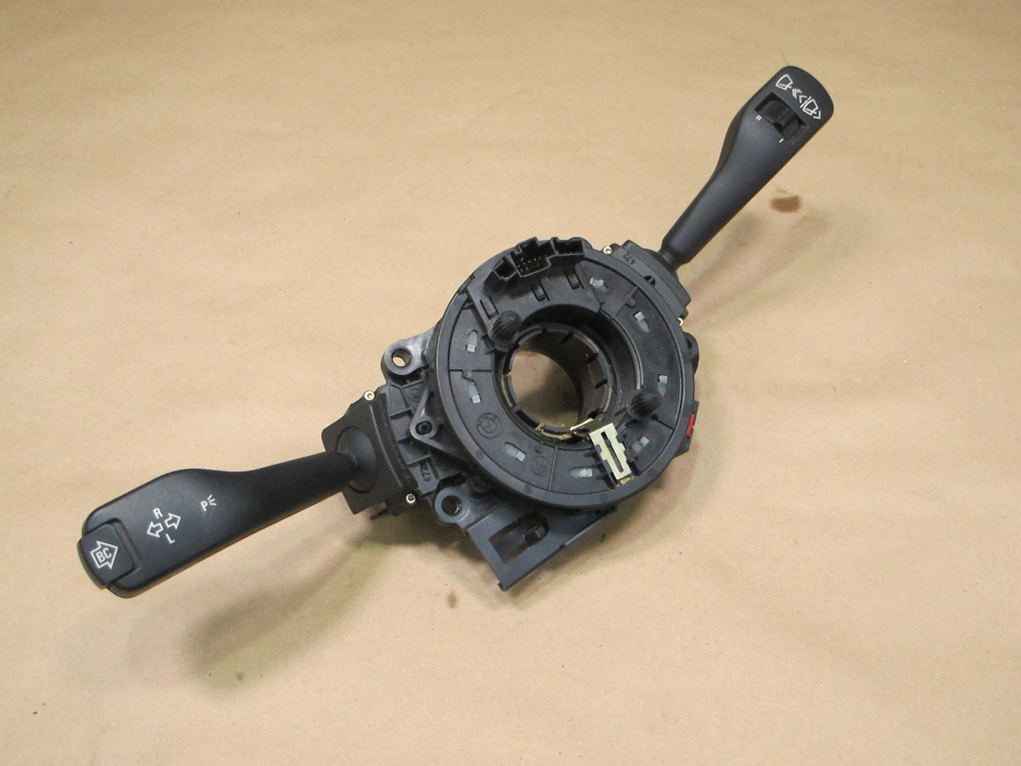 01-06 BMW E46 CONVERTIBLE STEERING COLUMN MULTI SWITCH CLOCK SPRING 8376443 OEM
