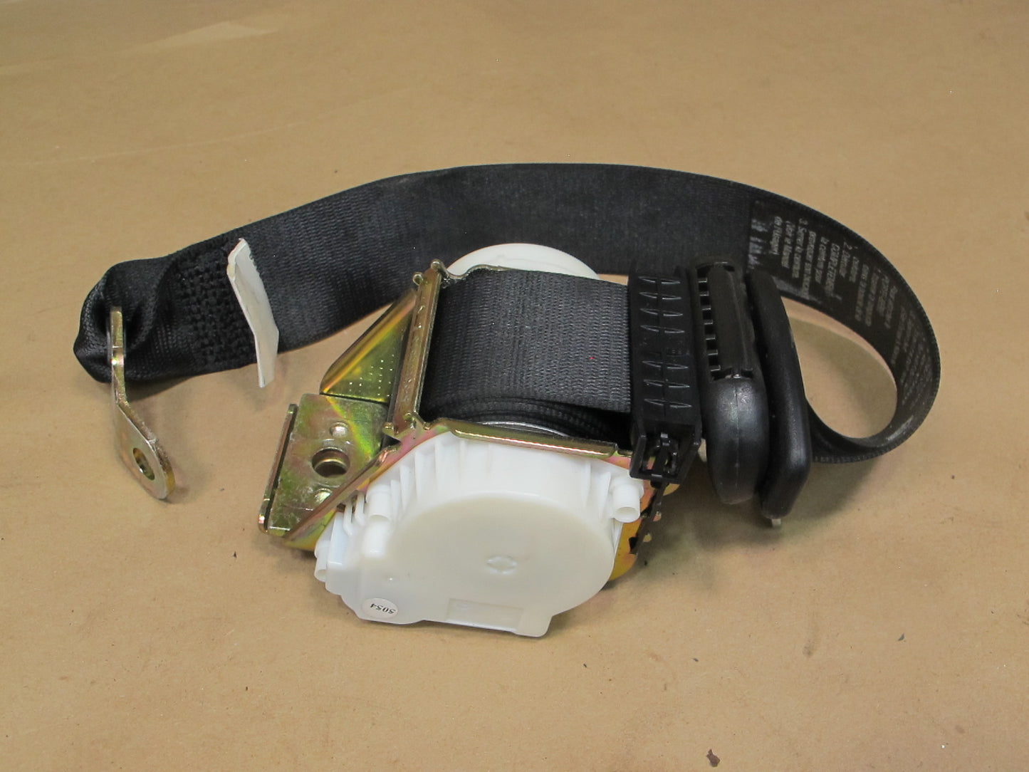 06-10 BMW E64 CONVERTIBLE REAR LEFT & RIGHT SIDE SEATBELT RETRACTOR SET OEM