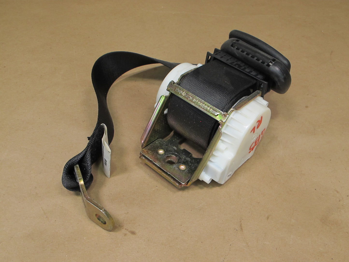 06-10 BMW E64 CONVERTIBLE REAR LEFT & RIGHT SIDE SEATBELT RETRACTOR SET OEM