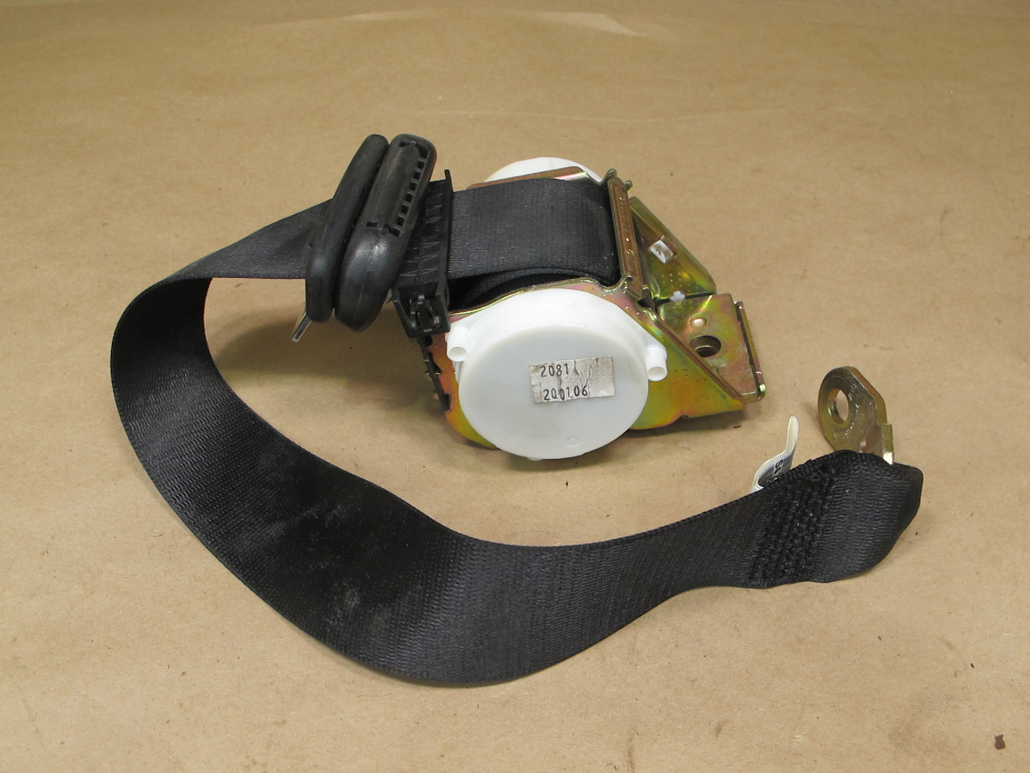 06-10 BMW E64 CONVERTIBLE REAR LEFT & RIGHT SIDE SEATBELT RETRACTOR SET OEM