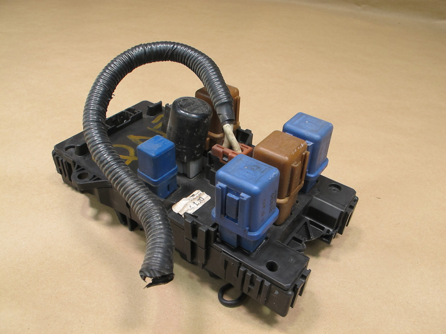 90-96 Nissan Z32 300ZX 2+0 Interior Cabin Fuse Relay Box OEM