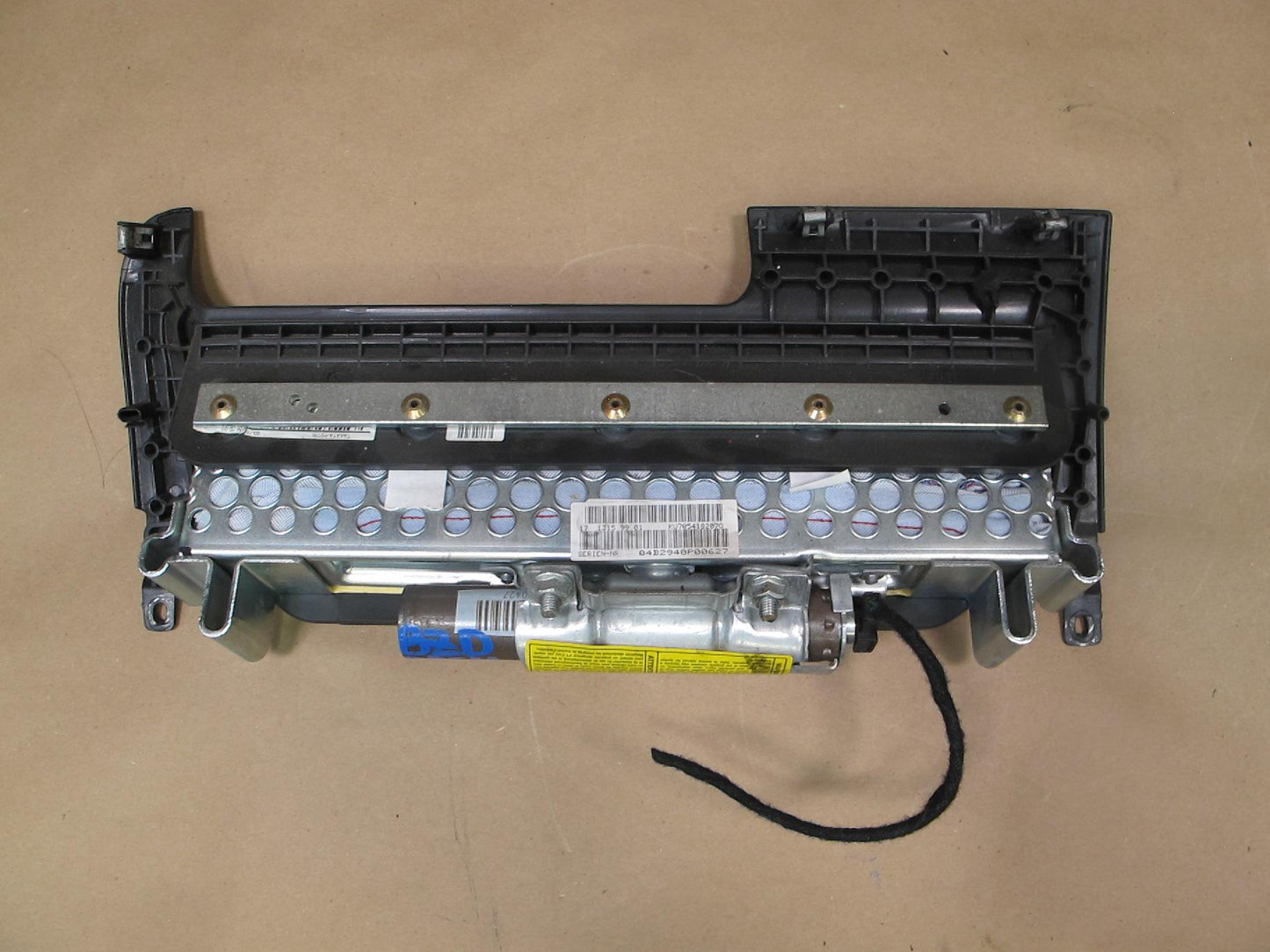 03-08 BMW E85 E86 Z4 FRONT LEFT DRIVER SIDE UNDER DASH KNEE SRS AIRBAG OEM