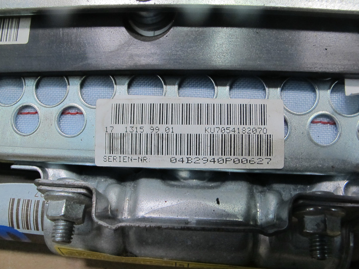 03-08 BMW E85 E86 Z4 FRONT LEFT DRIVER SIDE UNDER DASH KNEE SRS AIRBAG OEM