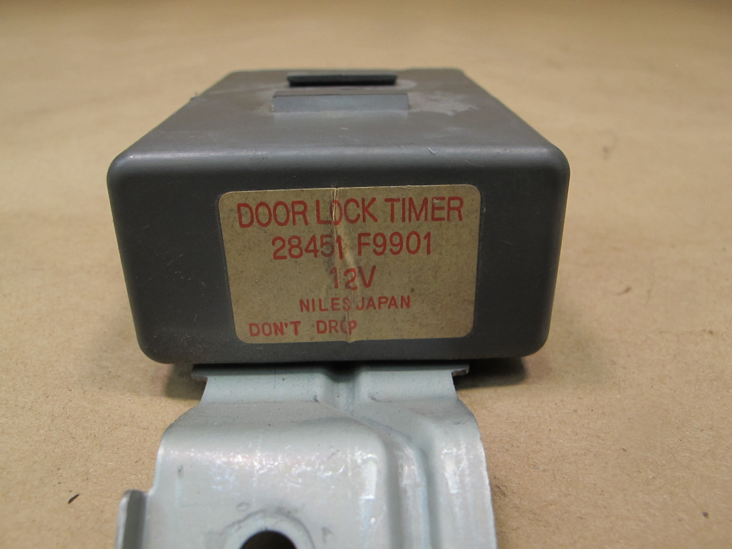 90-96 Nissan Z32 300ZX Door Lock Timer Module 28451-F9901 OEM