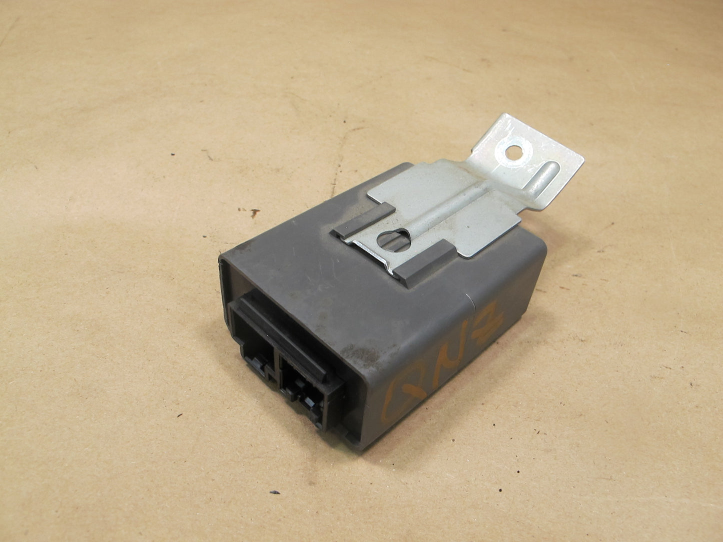 90-96 Nissan Z32 300ZX Door Lock Timer Module 28451-F9901 OEM
