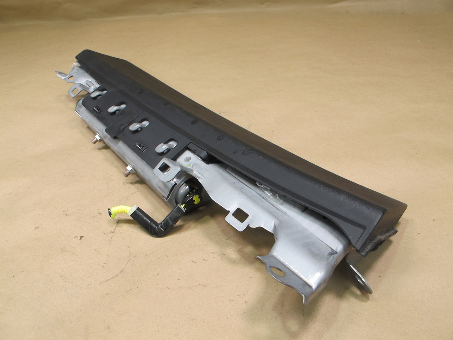 10-15 LEXUS IS250 IS350 CONVERTIBLE FRONT RIGHT PASSENGER SIDE UNDER DASH KNEE SRS AIRBAG OEM