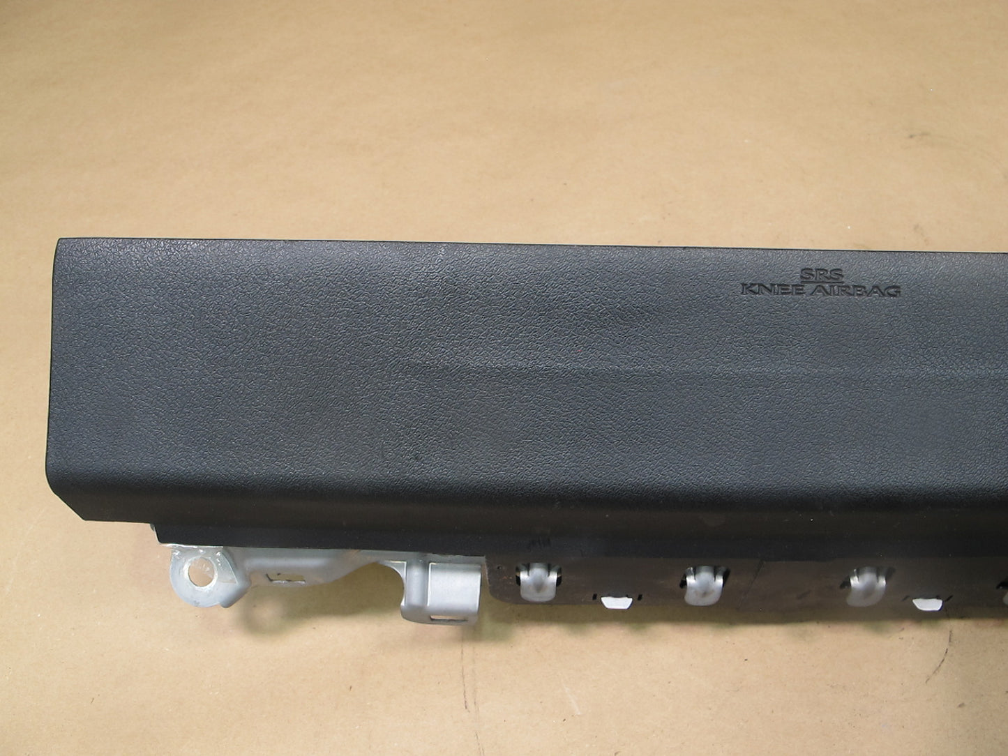 10-15 LEXUS IS250 IS350 CONVERTIBLE FRONT RIGHT PASSENGER SIDE UNDER DASH KNEE SRS AIRBAG OEM