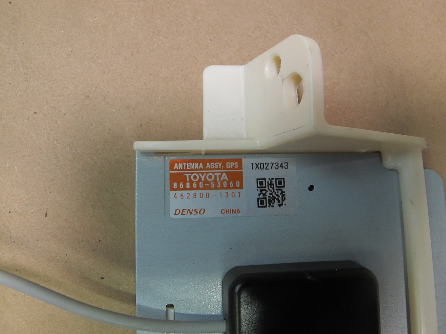 10-15 Lexus IS250 IS350 Convertible GPS Navigation Antenna Module Unit OEM