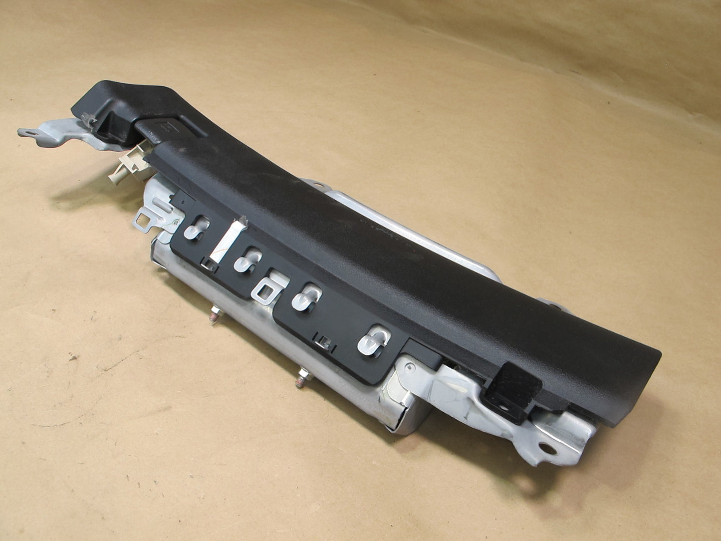 10-15 LEXUS IS250 IS350 CONVERTIBLE FRONT LEFT DRIVER SIDE UNDER DASH KNEE SRS AIRBAG OEM
