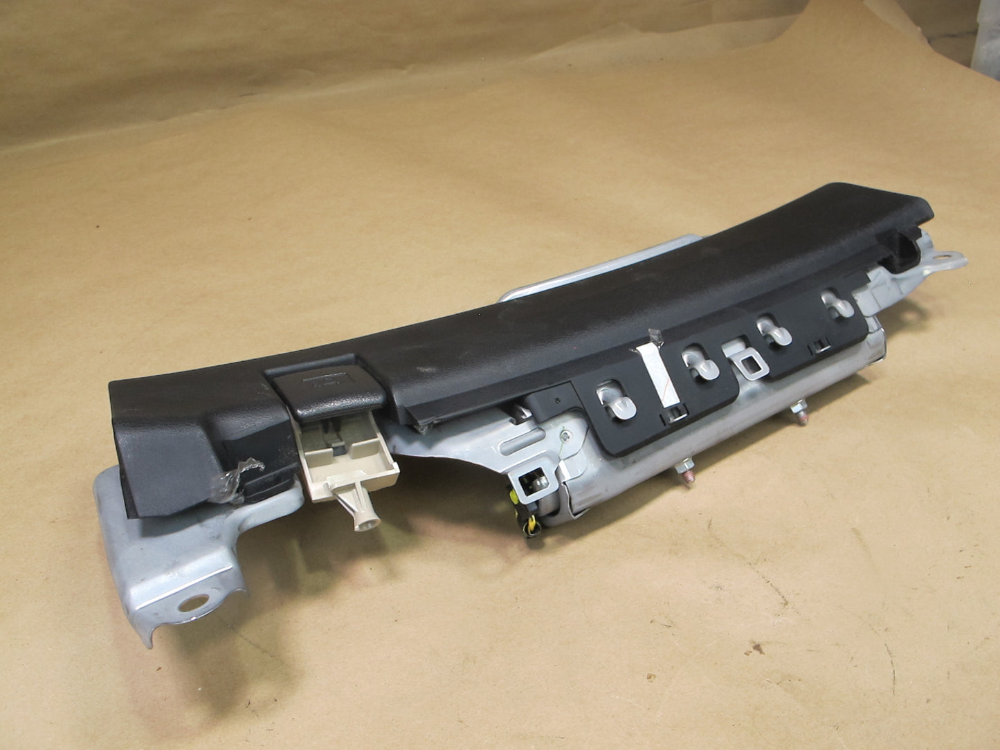 10-15 LEXUS IS250 IS350 CONVERTIBLE FRONT LEFT DRIVER SIDE UNDER DASH KNEE SRS AIRBAG OEM