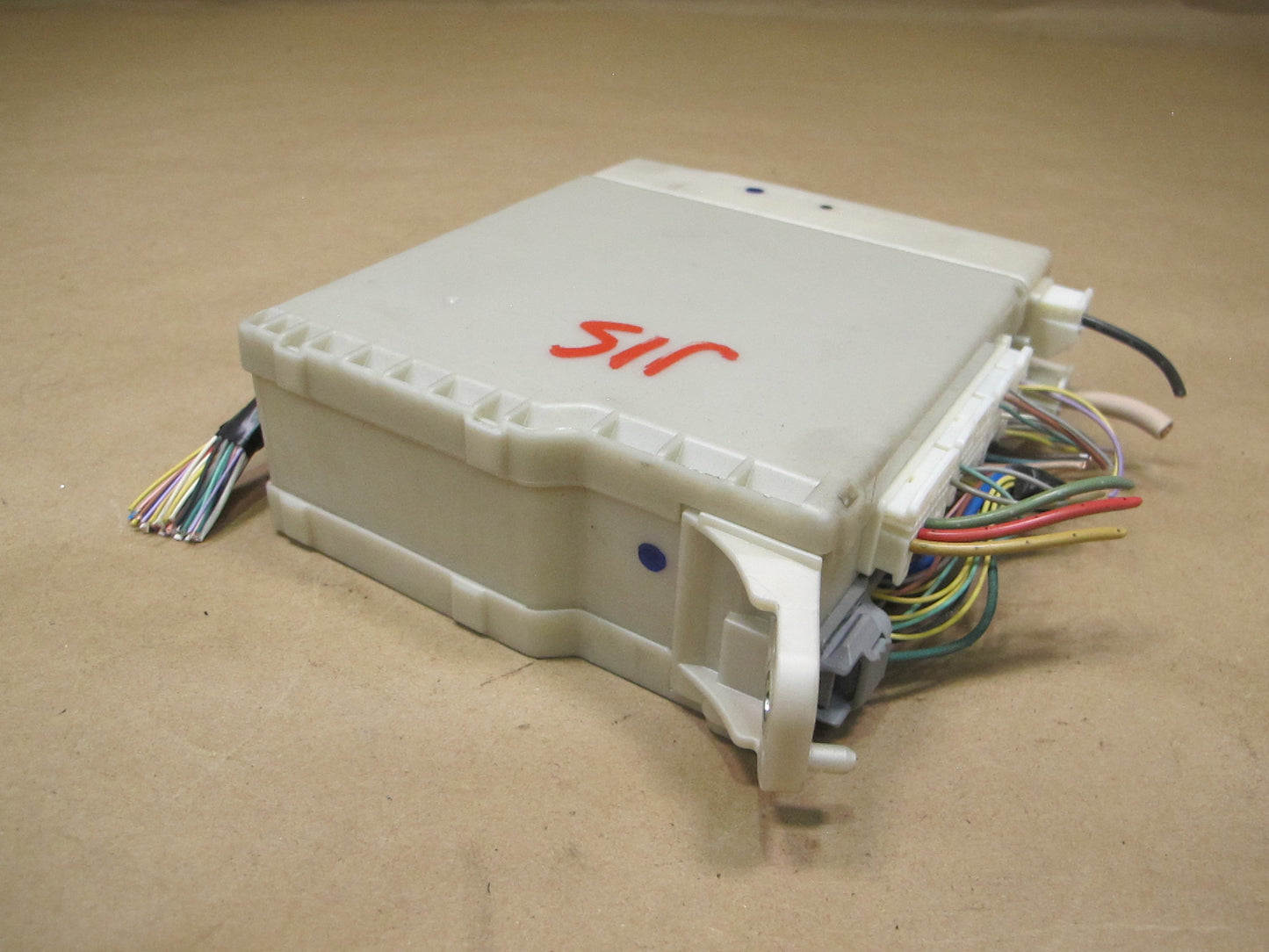 10-11 Lexus IS250 IS350 Convertible Fuse Relay Junction Box Module OEM