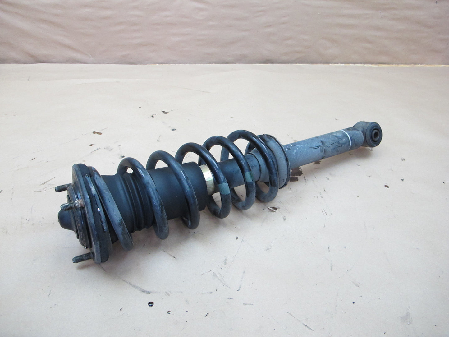 98-00 Lexus UCF20L LS400 RWD Set of 2 Front Strut Shock Absorber OEM
