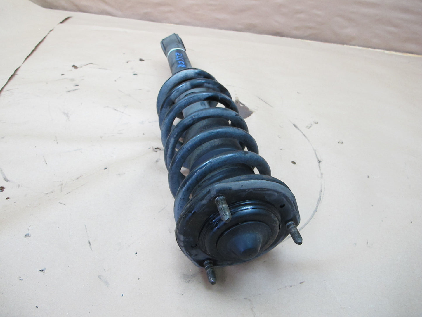 98-00 Lexus UCF20L LS400 RWD Set of 2 Front Strut Shock Absorber OEM