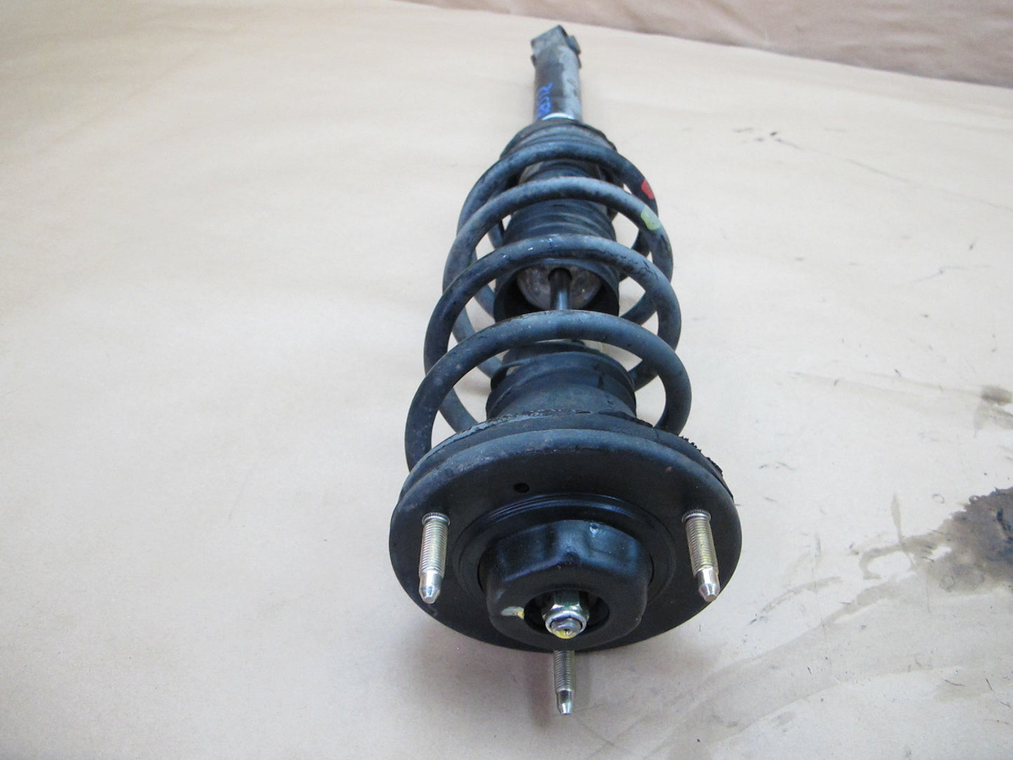 98-00 Lexus UCF20L LS400 RWD Set of 2 Rear Left Right Strut Shock Absorber OEM