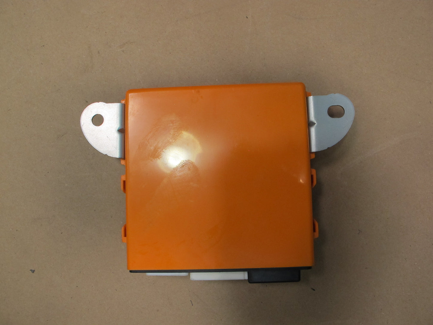 10-15 Lexus IS250 IS350 Convertible Front Door Control Module 89430-53080 OEM