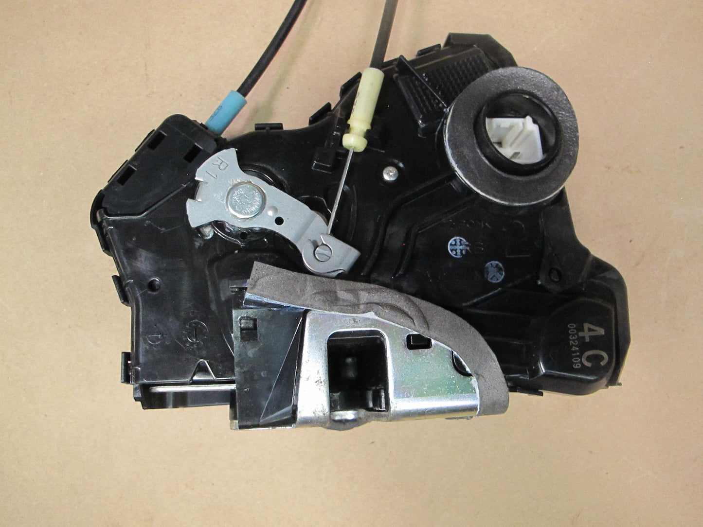 10-15 Lexus IS250 IS350 Front Right Door Lock Latch Actuator OEM