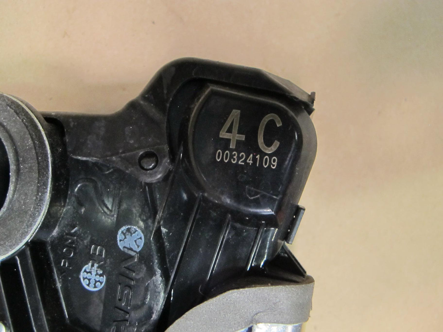 10-15 Lexus IS250 IS350 Front Right Door Lock Latch Actuator OEM
