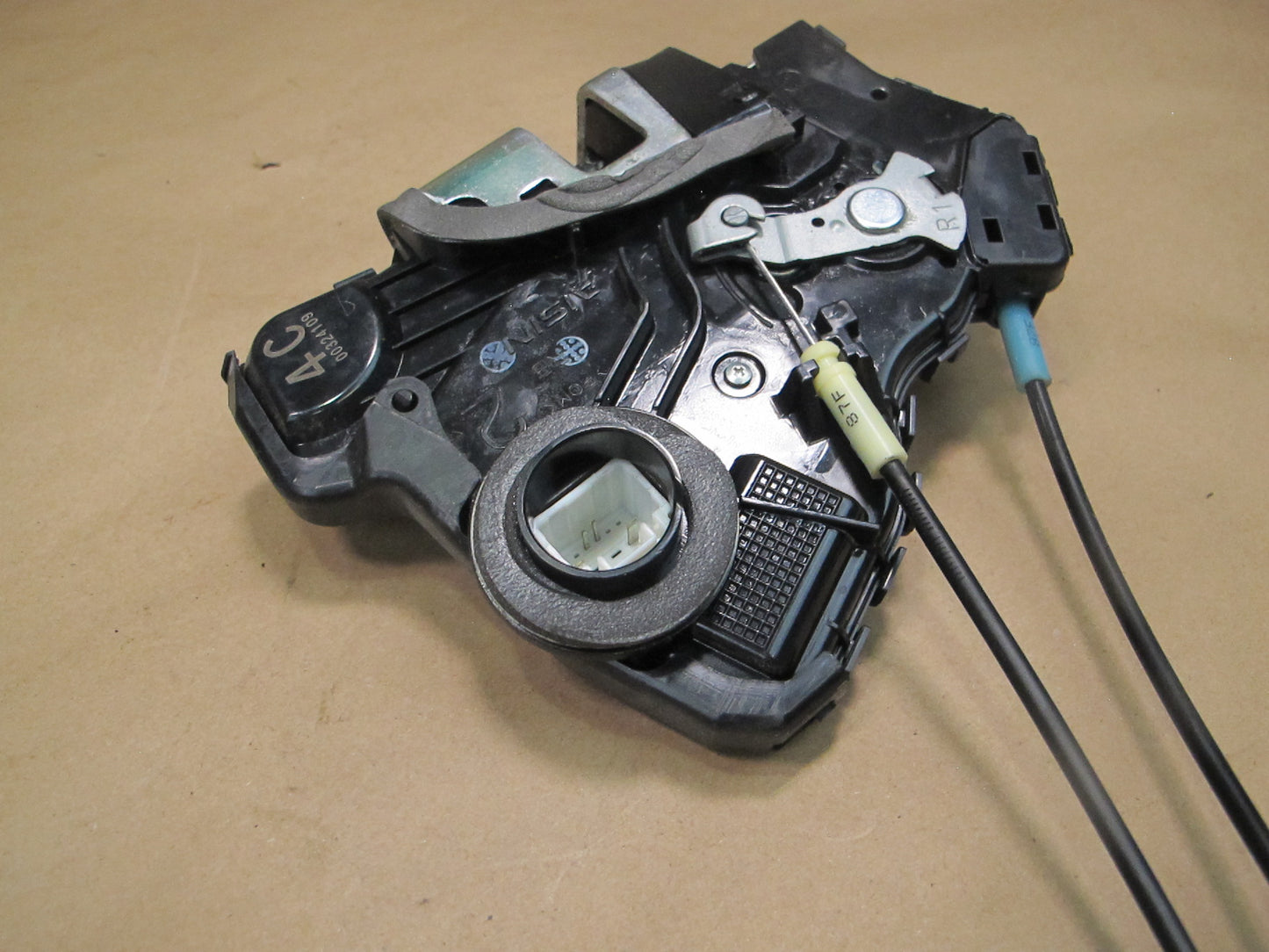 10-15 Lexus IS250 IS350 Front Right Door Lock Latch Actuator OEM