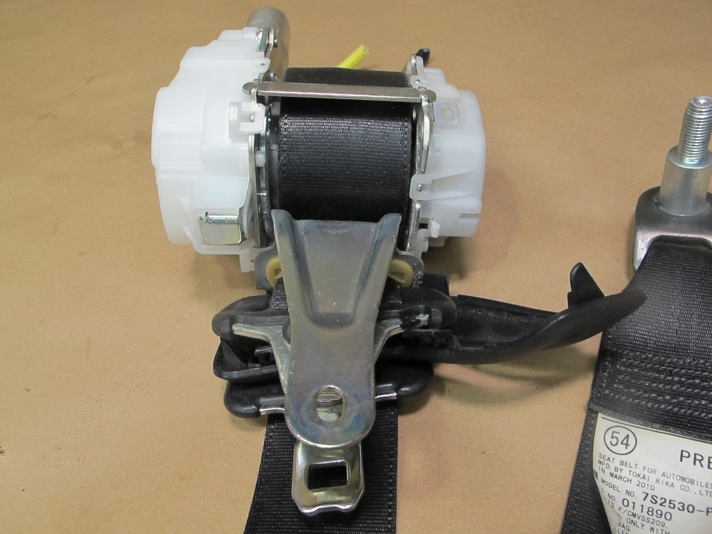 10-15 LEXUS IS250 IS350 CONVERTIBLE FRONT RIGHT & LEFT SIDE SEATBELT RETRACTOR SET OEM