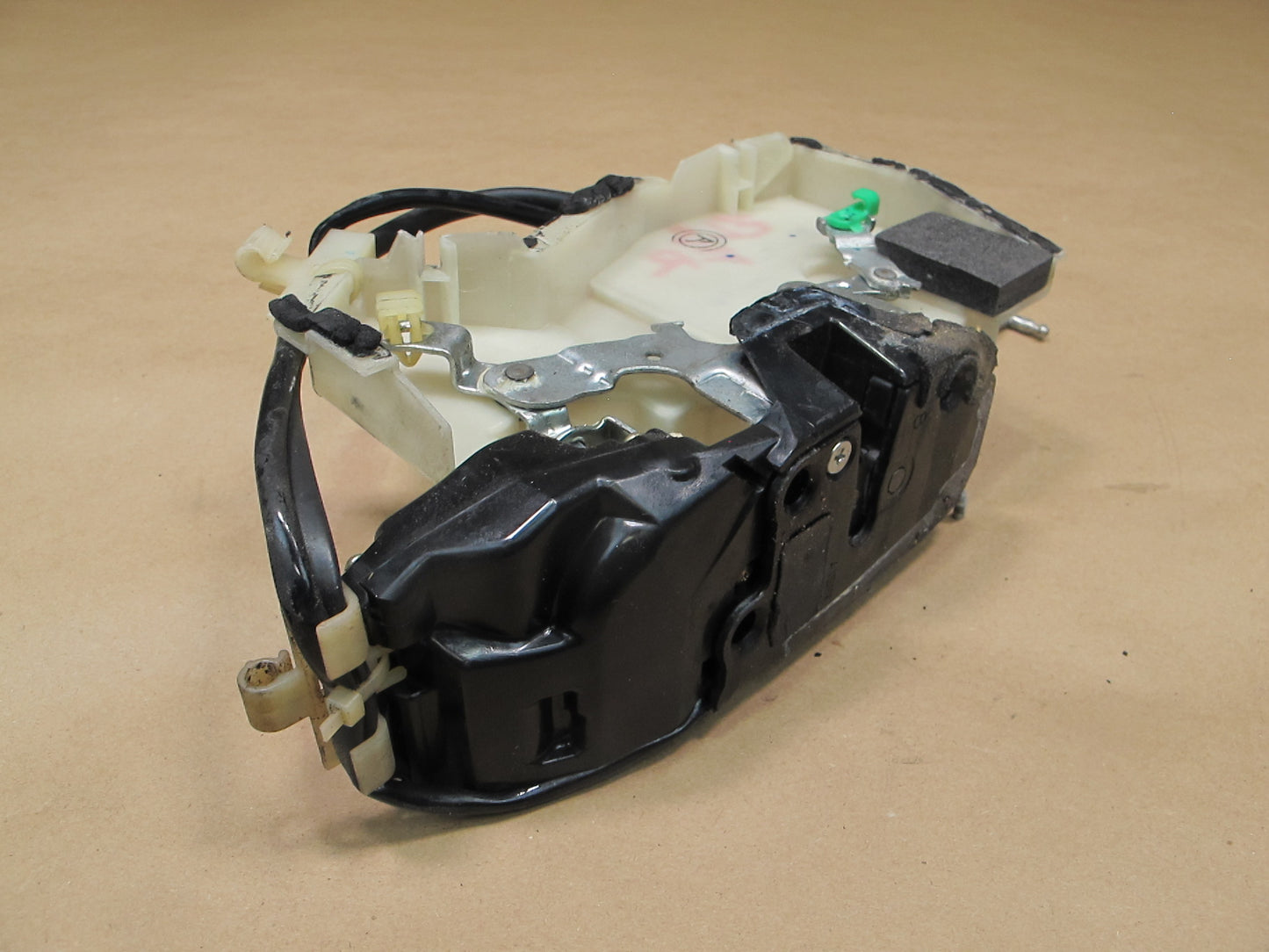 98-00 Lexus UCF20 LS400 Front Right Door Lock Latch Actuator OEM
