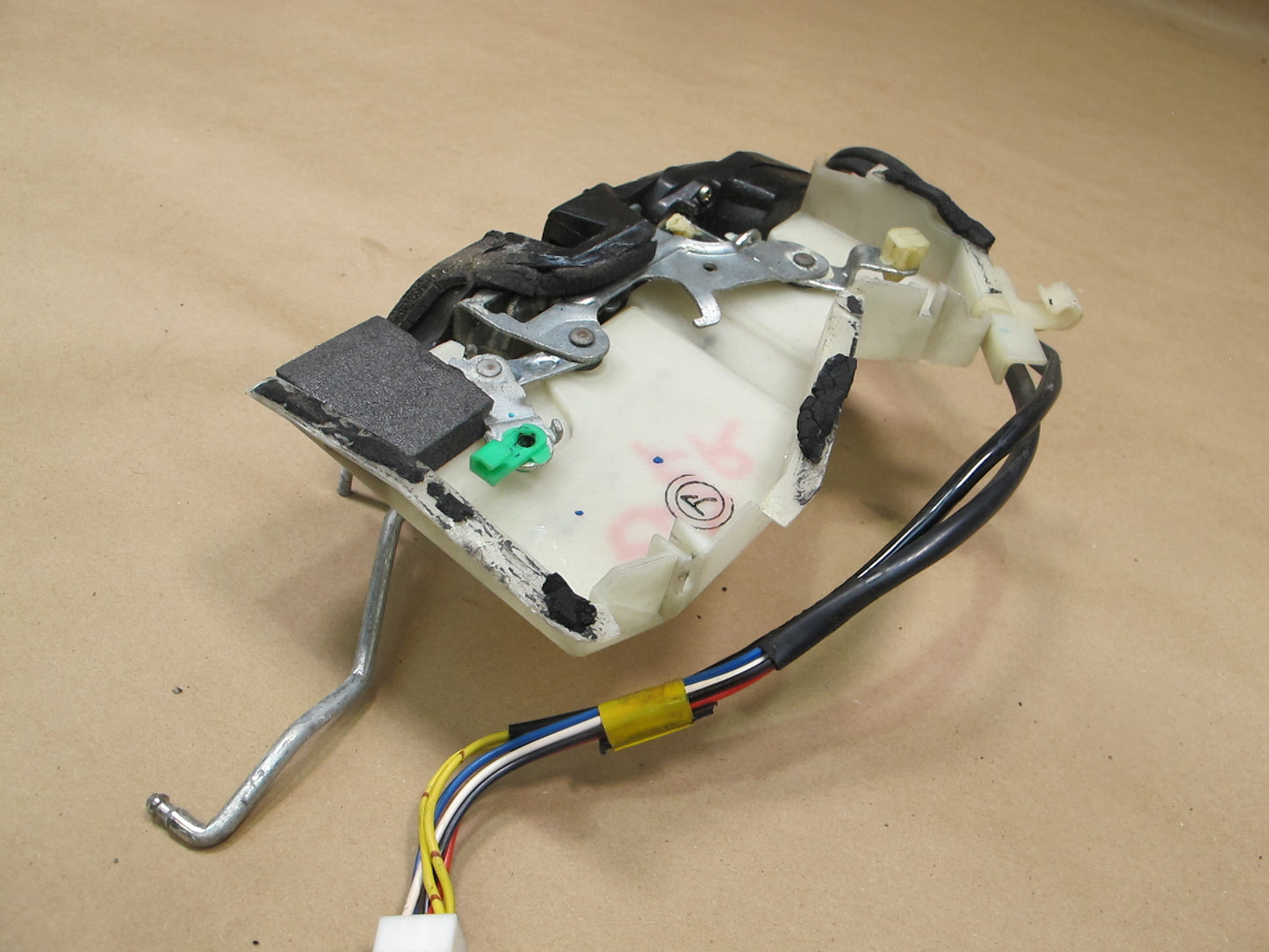 98-00 Lexus UCF20 LS400 Front Right Door Lock Latch Actuator OEM