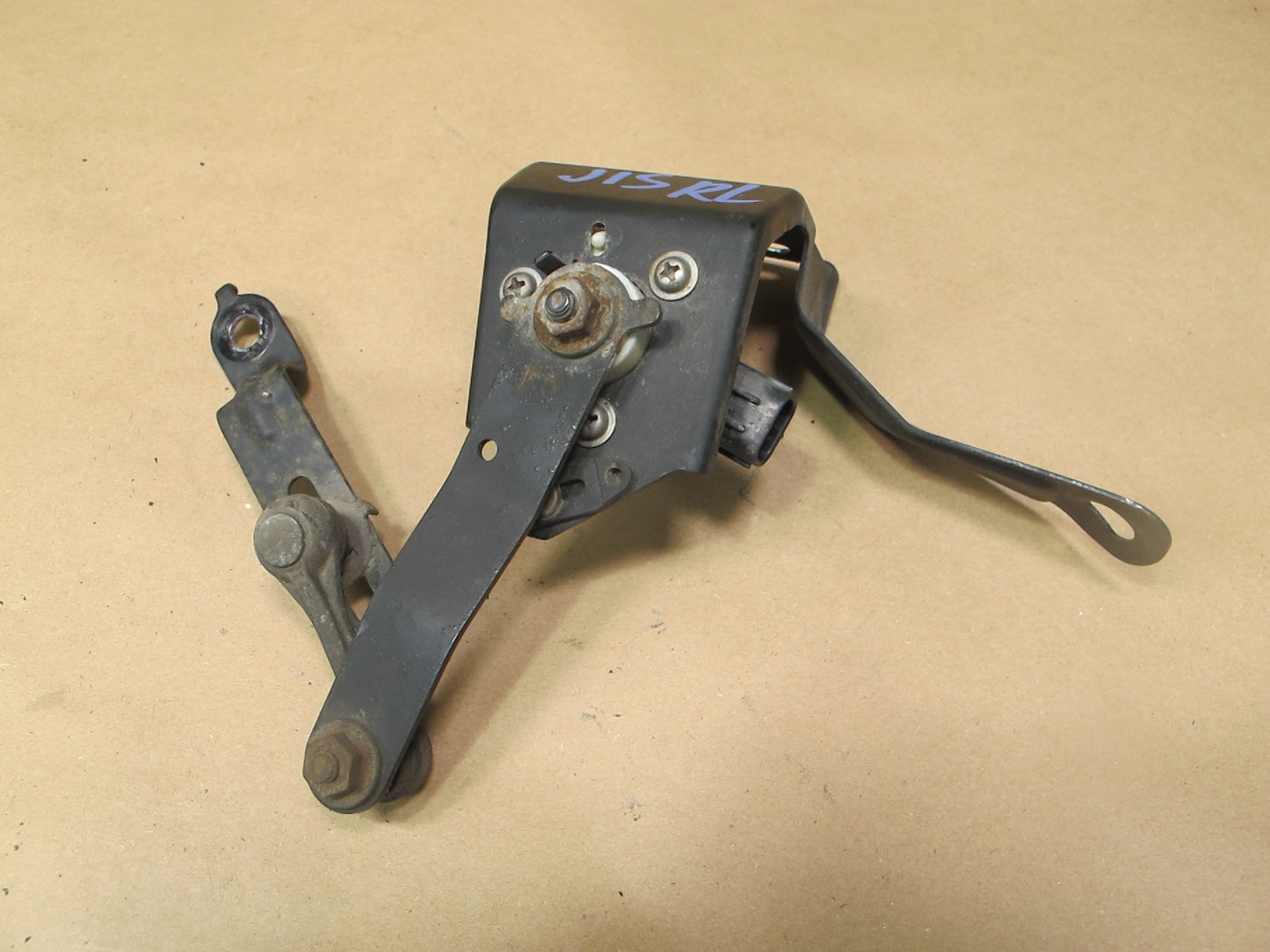 06-15 Lexus IS250 IS350 Rear Left Suspension Height Level Sensor OEM