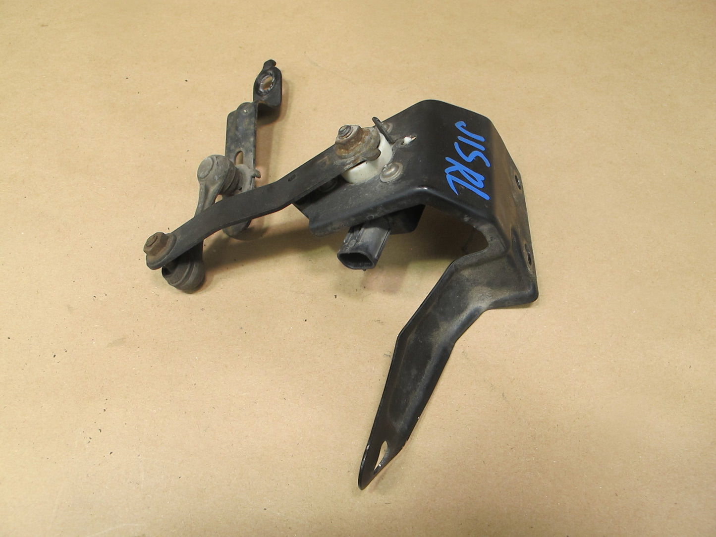 06-15 Lexus IS250 IS350 Rear Left Suspension Height Level Sensor OEM
